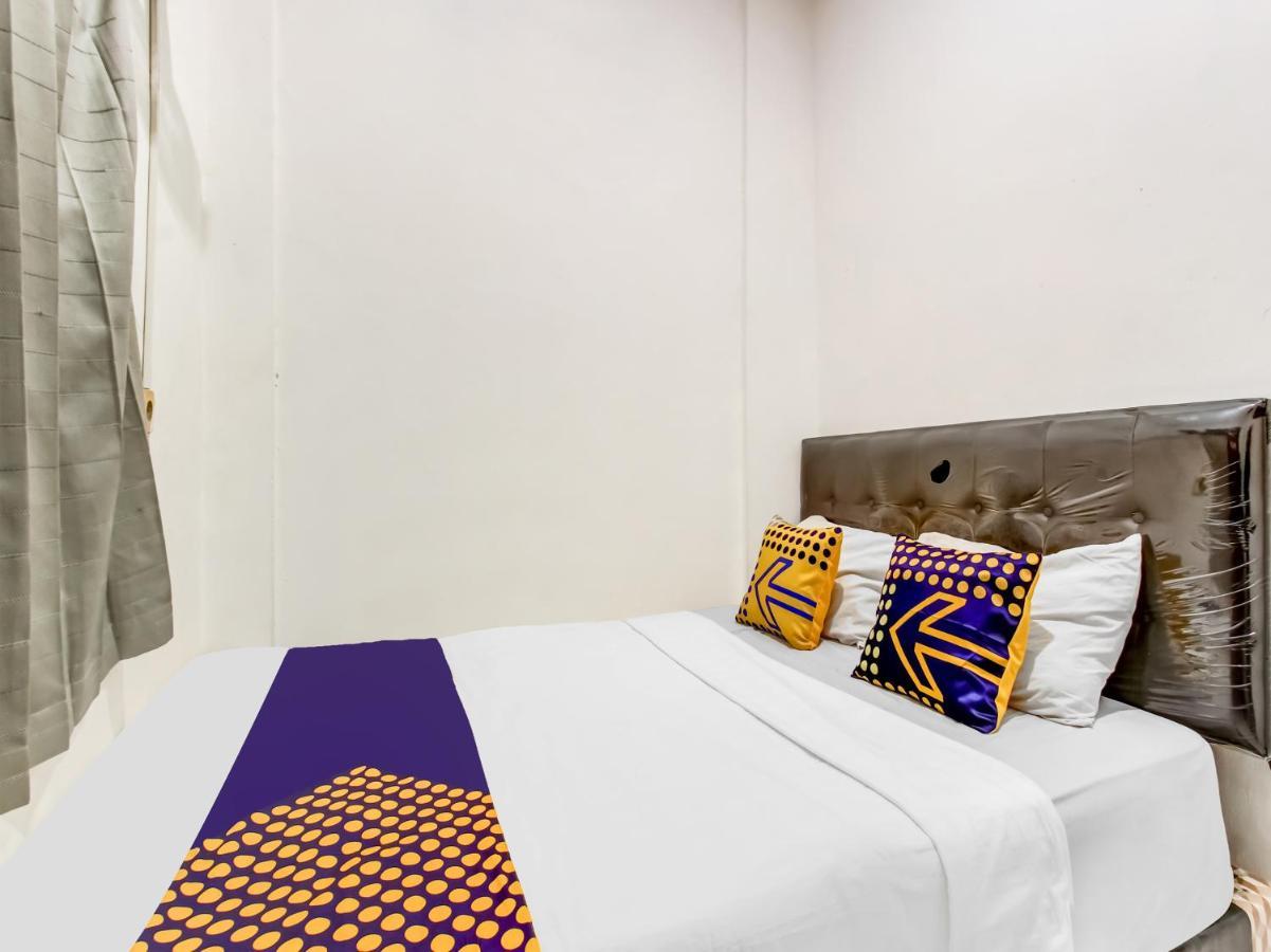 Oyo Life 91374 Asia Stay Semarang Syariah Kültér fotó